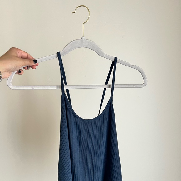 Roxy Tank Top - Picture 2 of 5